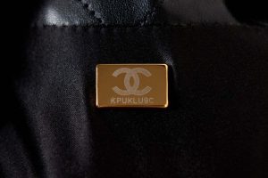 chanel as3793 small bucket bag lambskin resin gold tone metal black 003 luxibags.ru .jpg