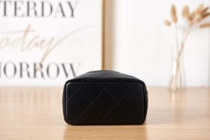 chanel as3793 small bucket bag lambskin resin gold tone metal black 007 luxibags.ru .jpg