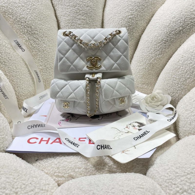 chanel as3860 backpack grained shiny calfskin gold tone metal white 001 luxibags.ru .jpg