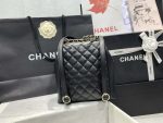 chanel as3860 backpack shiny lambskin gold black 004 luxibags.ru .jpg