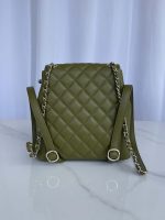 chanel as3860 backpack shiny lambskin gold dark green 003 luxibags.ru .jpg