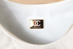 chanel as3917 clutch with chain lambskin shiny light gold metal white 009 luxibags.ru .jpg