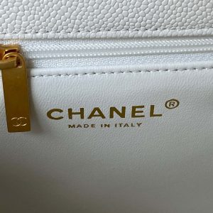 chanel as3921 flap chain bag white calfskin gold 006 luxibags.ru .jpg