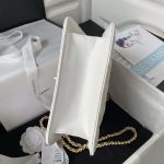 chanel as3932 flap classic bag cf lambskin white gold 005 luxibags.ru .jpg