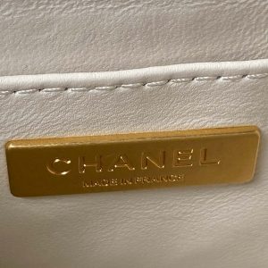 chanel as3973 small vanity case lambskin bag with top handle white gold 007 luxibags.ru .jpg