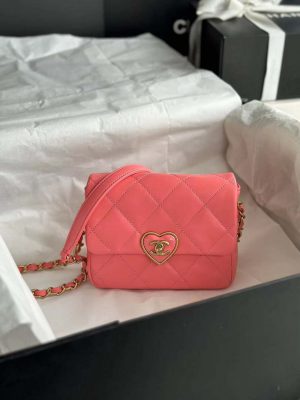 chanel as3979 mini flap bag lambskin plexi gold tone meta pink 001 luxibags.ru .jpg