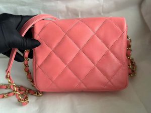 chanel as3979 mini flap bag lambskin plexi gold tone meta pink 004 luxibags.ru .jpg