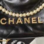 chanel as3980 22 mini handbag shiny crumpled calfskin gold tone metal black 003 luxibags.ru .jpg