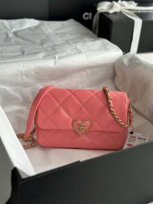 chanel as3986 small flap bag lambskin plexi gold tone meta pink 001 luxibags.ru .jpg