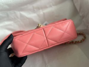 chanel as3986 small flap bag lambskin plexi gold tone meta pink 006 luxibags.ru .jpg