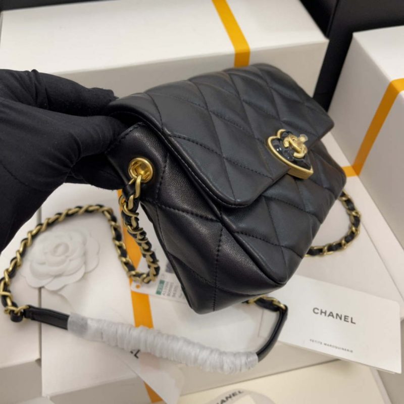 chanel as3986 small flap bag lambskin plexi gold tone metal black 001 luxibags.ru .jpg
