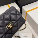 chanel as3986 small flap bag lambskin plexi gold tone metal black 003 luxibags.ru .jpg
