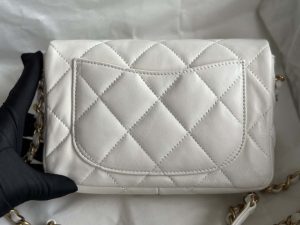 chanel as3986 small flap bag lambskin plexi gold tone metal white 004 luxibags.ru .jpg