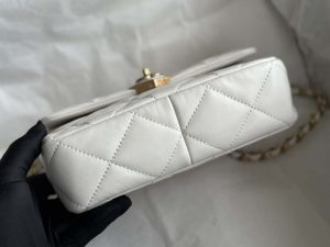 chanel as3986 small flap bag lambskin plexi gold tone metal white 006 luxibags.ru .jpg