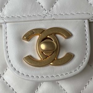 chanel as4051 small flap classic bag cf lambskin white gold 002 luxibags.ru .jpg