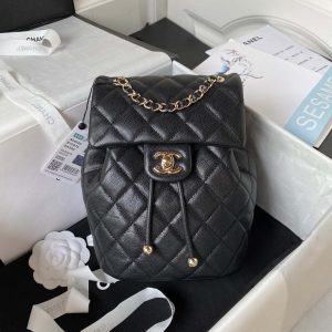 Wholesale replica highest quality luxury handbags, clothing, shoes, jewelry, etc. in cheaper price! Up to 70% discount now. Quality Guarantee!