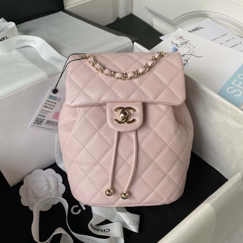 Wholesale replica highest quality luxury handbags, clothing, shoes, jewelry, etc. in cheaper price! Up to 70% discount now. Quality Guarantee!