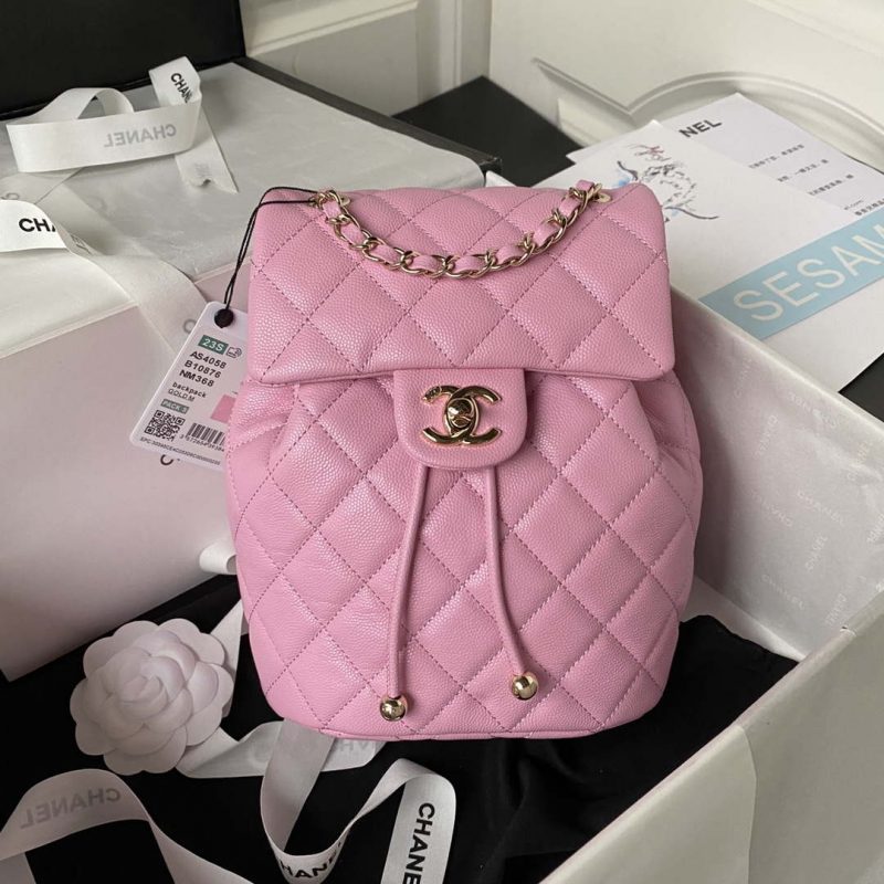 Wholesale replica highest quality luxury handbags, clothing, shoes, jewelry, etc. in cheaper price! Up to 70% discount now. Quality Guarantee!