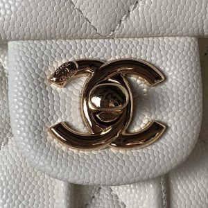 Wholesale replica highest quality luxury handbags, clothing, shoes, jewelry, etc. in cheaper price! Up to 70% discount now. Quality Guarantee!
