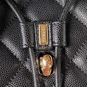 Wholesale replica highest quality luxury handbags, clothing, shoes, jewelry, etc. in cheaper price! Up to 70% discount now. Quality Guarantee!