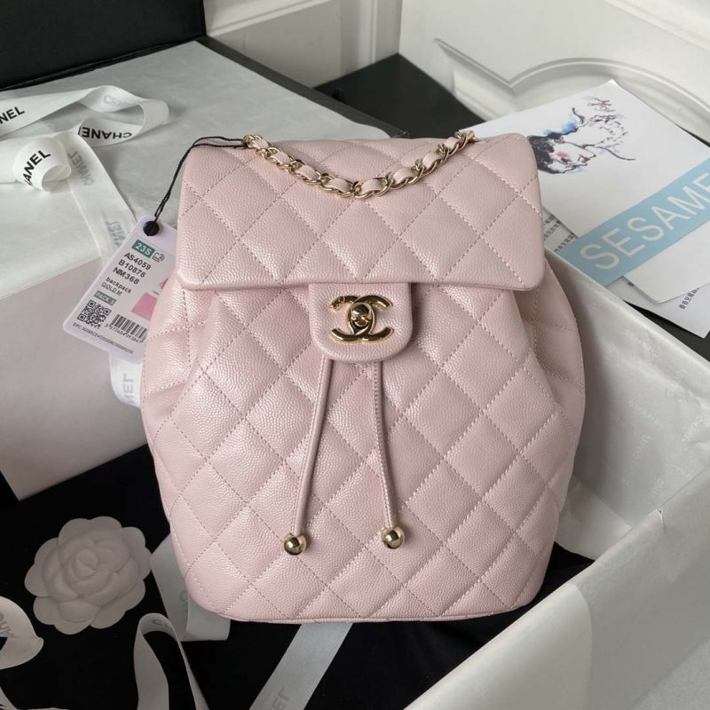 Wholesale replica highest quality luxury handbags, clothing, shoes, jewelry, etc. in cheaper price! Up to 70% discount now. Quality Guarantee!