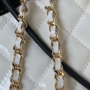 chanel as4133 mini bi color chain patent leather bag white 004 luxibags.ru .jpg