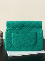chanel as4199 clutch wool jersey gold tone metal dark green 05 luxibags.ru .jpg