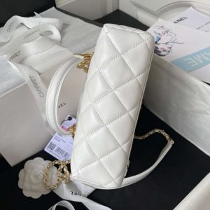chanel as4201 bag with top handle lambskin white 05 luxibags.ru .jpg