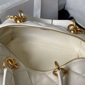chanel as4201 bag with top handle lambskin white 06 luxibags.ru .jpg