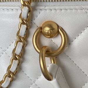 chanel as4201 bag with top handle lambskin white 09 luxibags.ru .jpg