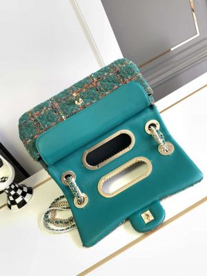 chanel as4221 large flap bag with top handle wool and silk tweed glass and wooden pearls 06 luxibags.ru .jpg