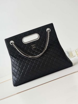 chanel as4223 large shopping bag aged shiny lambskin crystal pearls black metal black 001 luxibags.ru .jpg