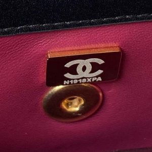 chanel as4306 small flap bag with handle lambskin black 009 luxibags.ru .jpg