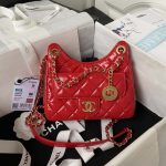 chanel as4323 small hobo bag shiny crumpled calfskin gold metal red 001 luxibags.ru .jpg
