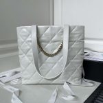 chanel as4359 shopping bag shiny lambskin gold metal white 001 luxibags.ru .jpg