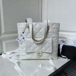 chanel as4359 shopping bag shiny lambskin gold metal white 008 luxibags.ru .jpg