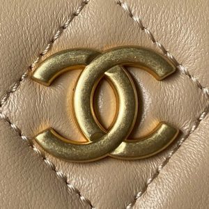 chanel as4368 large hobo bag shiny crumpled lambskin gold tone metal apricot 003 luxibags.ru .jpg