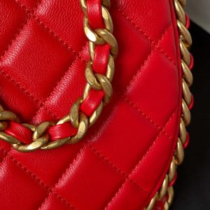 chanel as4368 large hobo bag shiny crumpled lambskin gold tone metal red 004 luxibags.ru .jpg