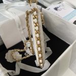 chanel as4368 large hobo bag shiny crumpled lambskin gold tone metal white 006 luxibags.ru .jpg