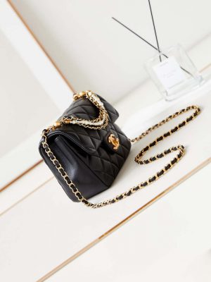 chanel as4384 mini flap bag pearly lambskin imitation pearls gold tone metal black 03 luxibags.ru .jpg