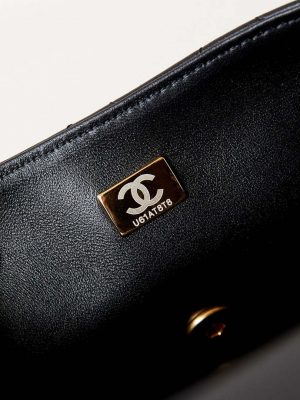 chanel as4384 mini flap bag pearly lambskin imitation pearls gold tone metal black 09 luxibags.ru .jpg