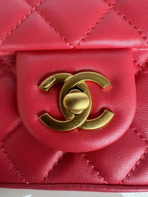 chanel as4384 mini flap bag pearly lambskin imitation pearls gold tone metal red 05 luxibags.ru .jpg