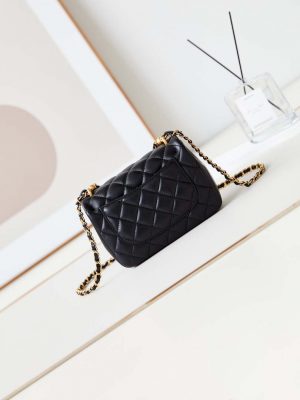 chanel as4385 mini flap bag pearly lambskin imitation pearls gold tone metal black 04 luxibags.ru .jpg
