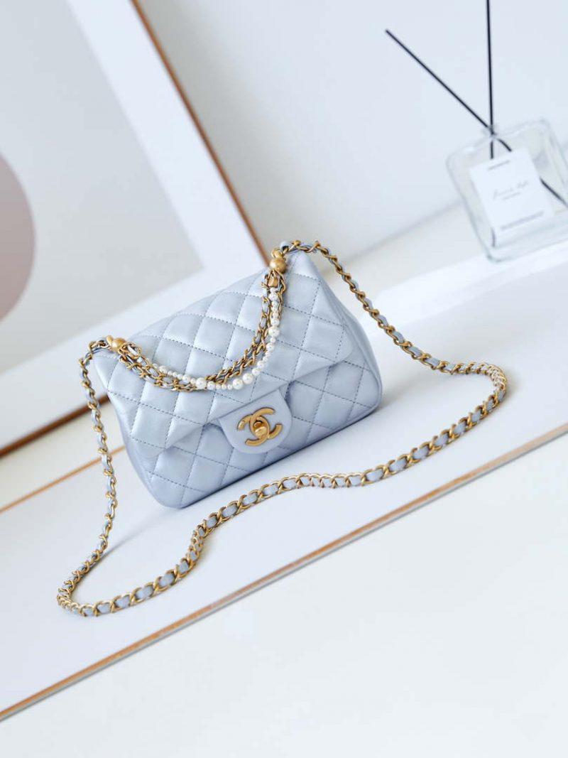 chanel as4385 mini flap bag pearly lambskin imitation pearls gold tone metal blue 01 luxibags.ru .jpg