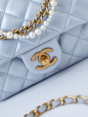 chanel as4385 mini flap bag pearly lambskin imitation pearls gold tone metal blue 02 luxibags.ru .jpg