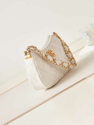 chanel as4422 23k hobo bag lambskin gold metal white 003 luxibags.ru .jpg