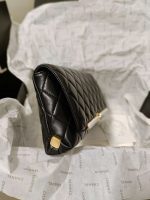 Wholesale replica highest quality luxury handbags, clothing, shoes, jewelry, etc. in cheaper price! Up to 70% discount now. Quality Guarantee!