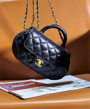 chanel as4569 large bag with top handle pearly lambskin gold tone metal black 002 luxibags.ru .jpg
