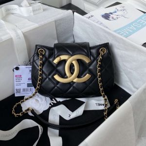 chanel as4609 small messenger bag lambskin black 001 luxibags.ru .jpg