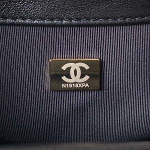 chanel as4609 small messenger bag lambskin black 009 luxibags.ru .jpg
